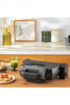 Emsan Bella Gusto Tost Makinesi 1800W Siyah