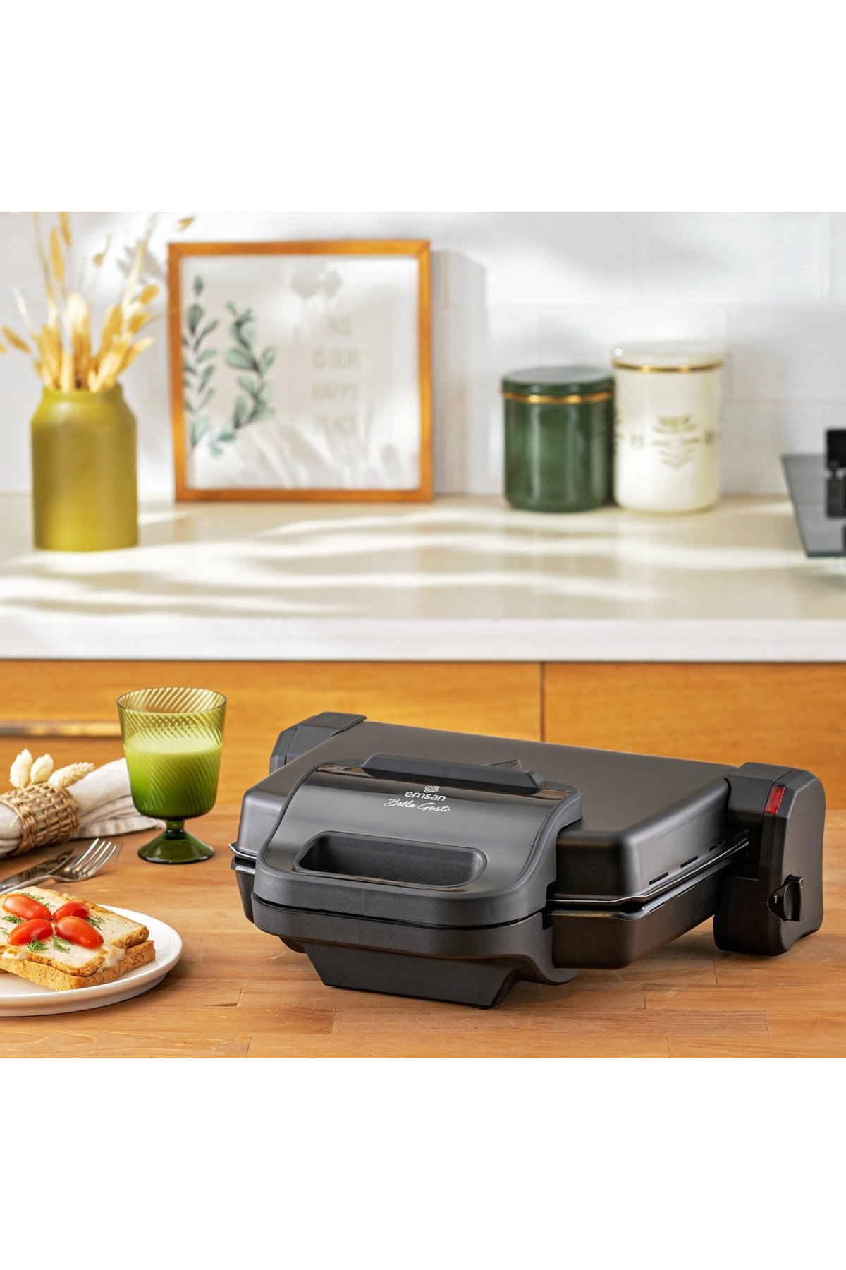 Emsan Bella Gusto Tost Makinesi 1800W Siyah